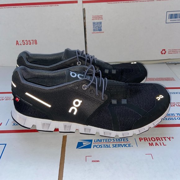 On Cloud Swiss Engineering *Sold on Mercari* - Picture 4 of 8